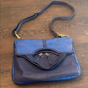 👜Fossil Erin fold over bag - rare blue